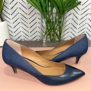 Calvin Klein Blue Kitten Heel Pumps – Pointed Toe – Size 7